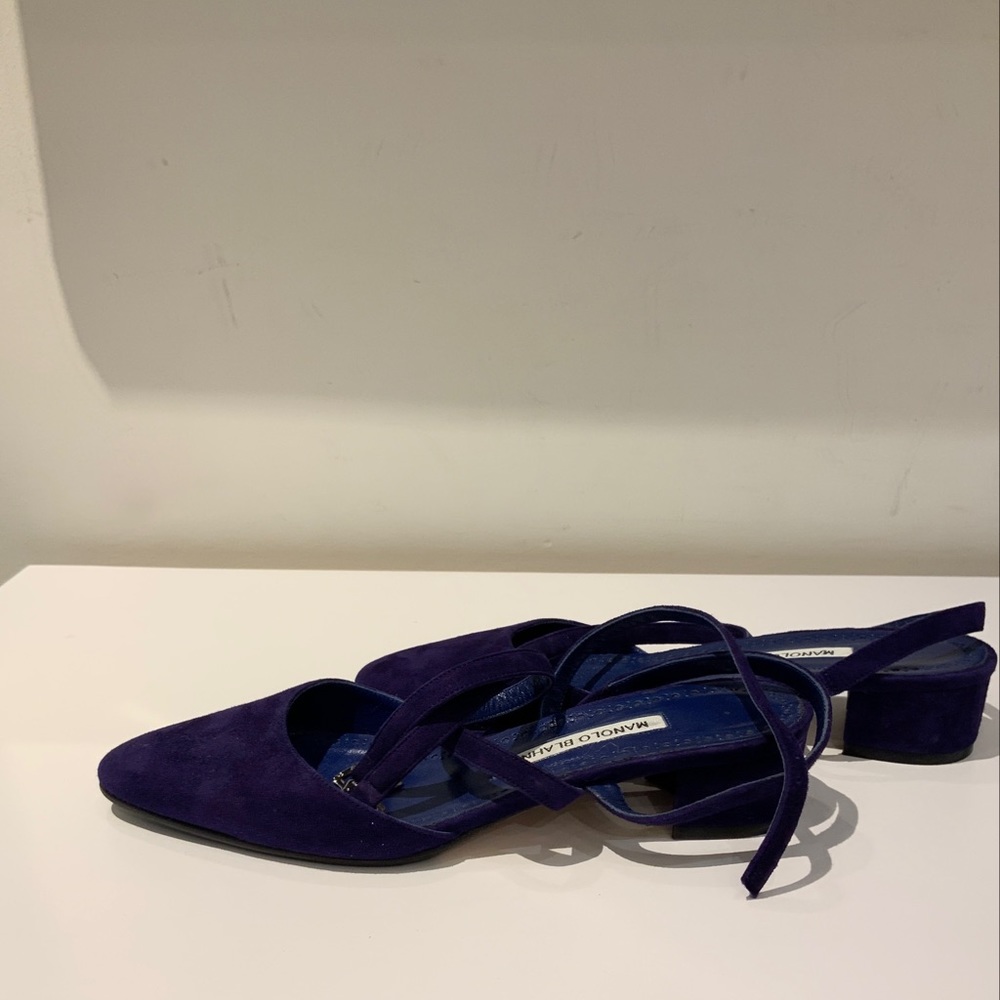 Gorgeous brand new suede Manolos